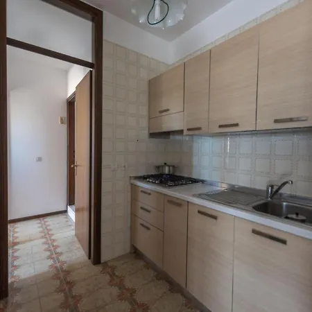 Seaside Flat With Terrace - Beahost