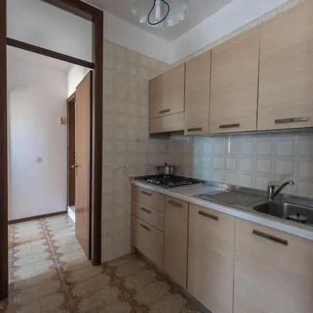 Seaside Flat With Terrace-beahost Apartment