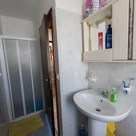 Apartment Seaside Flat With Terrace-beahost